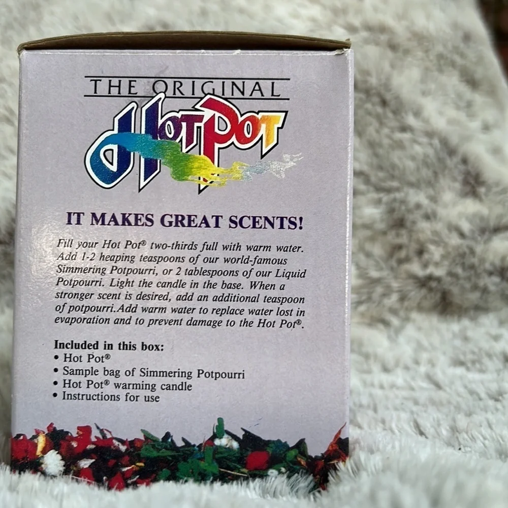 The Original Hot Pot from 1985, new in box. My kid’s first post!
